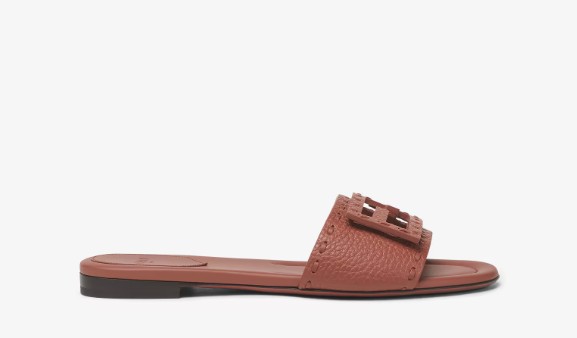 Fendi8R8136AQY2F1STQ