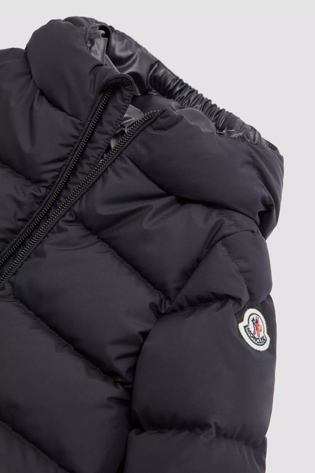 FW24---MONCLER KIDS---9511A000-1854A81778_2_P.JPG