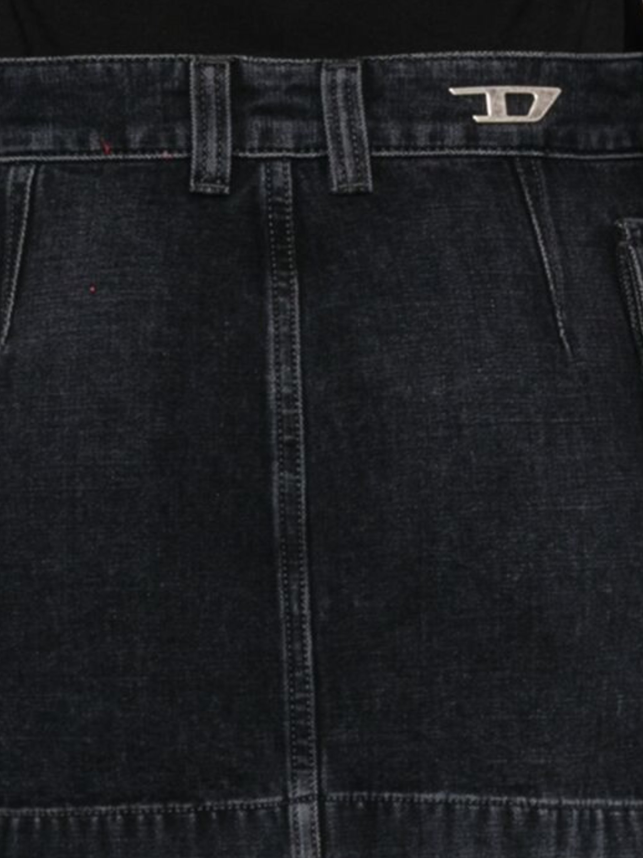 SS25---DIESEL---A15784007Z902_2_P.JPG