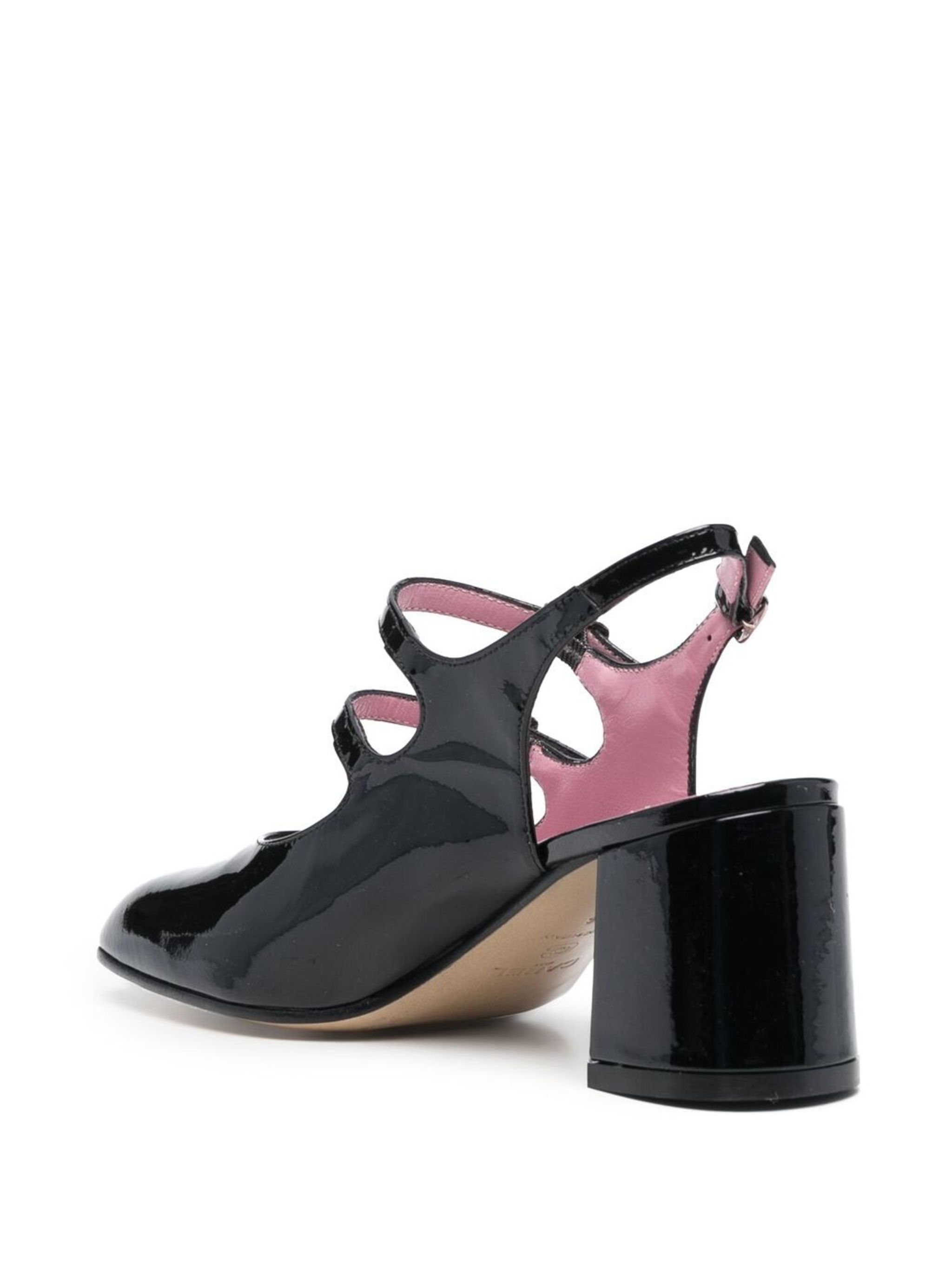 SS25---CAREL---BANANA88_2_P.JPG