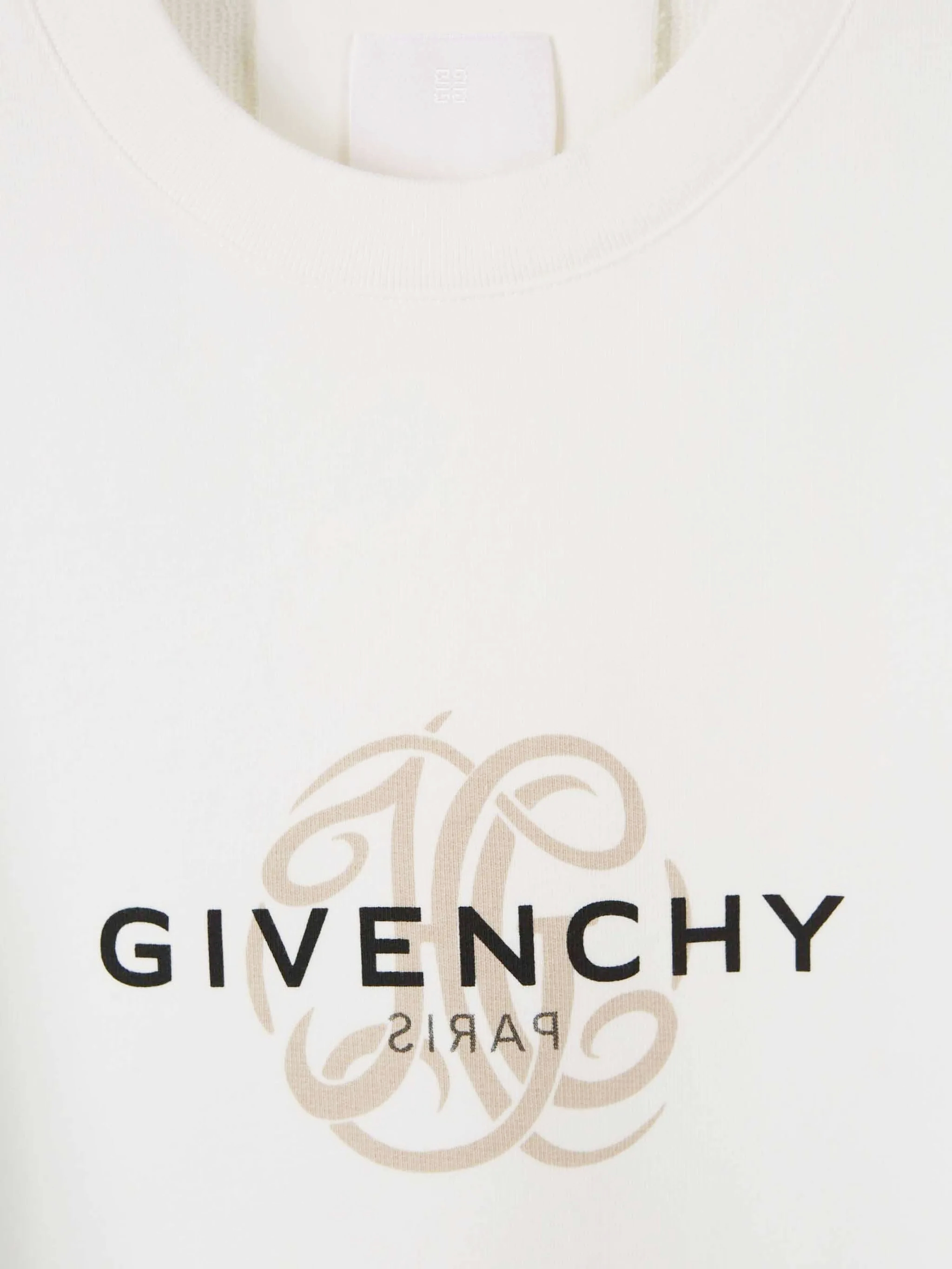 SS25---GIVENCHY---BMJ0LC3YQJ130_1_P.JPEG