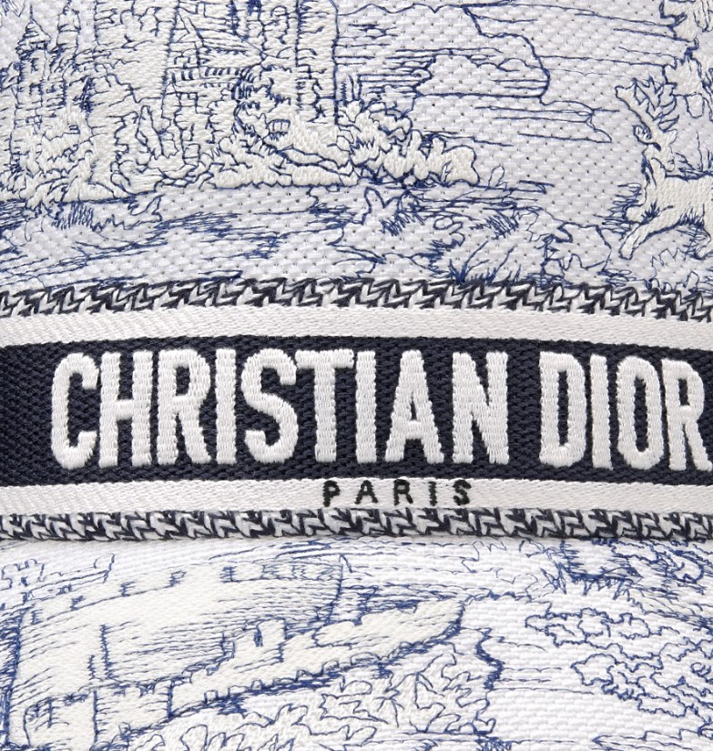 SS25---CHRISTIAN DIOR---CPB6021XDBS530_2_P.JPEG