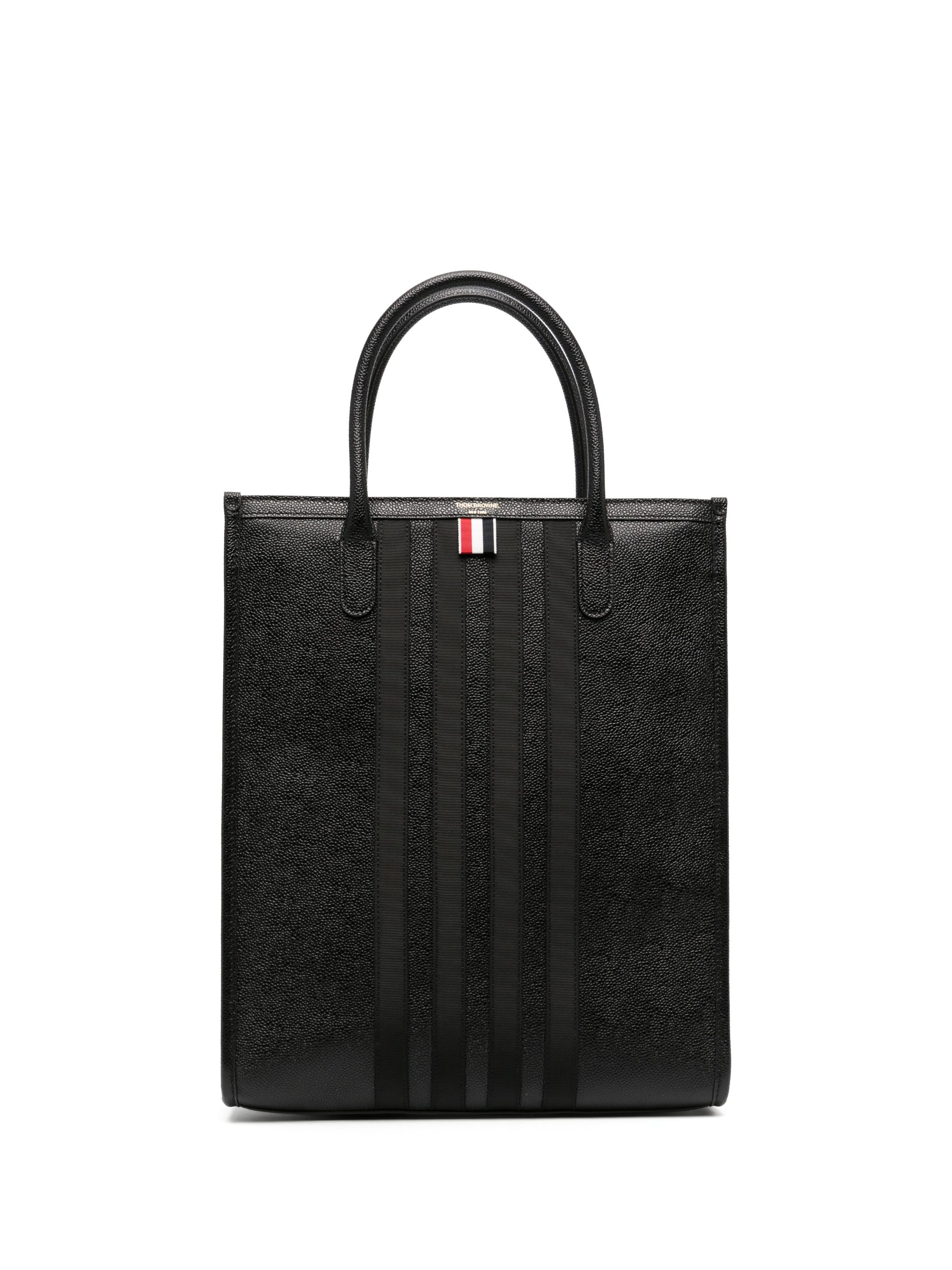 SS25---THOM BROWNE---MAG445A00198001.JPEG