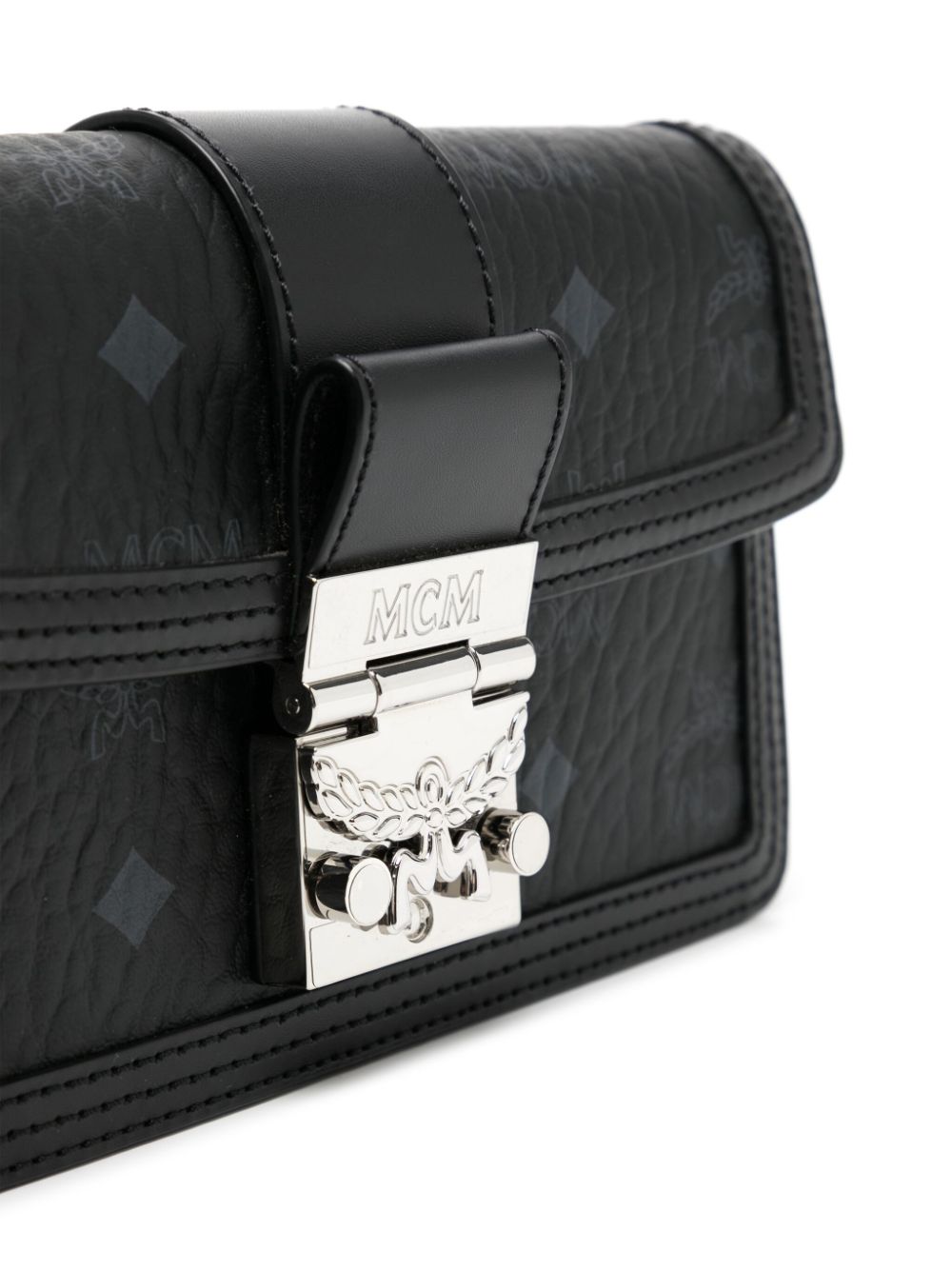 SS25---MCM---MWRBAWO05BK_2_P.JPG