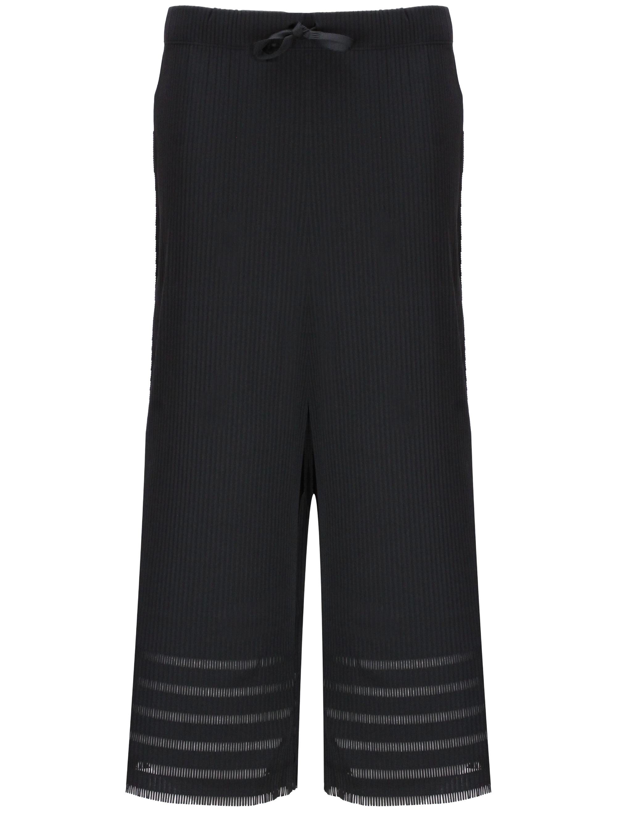 SS25---ISSEY MIYAKE PLEATS PLEASE---PP56LF91315.JPG