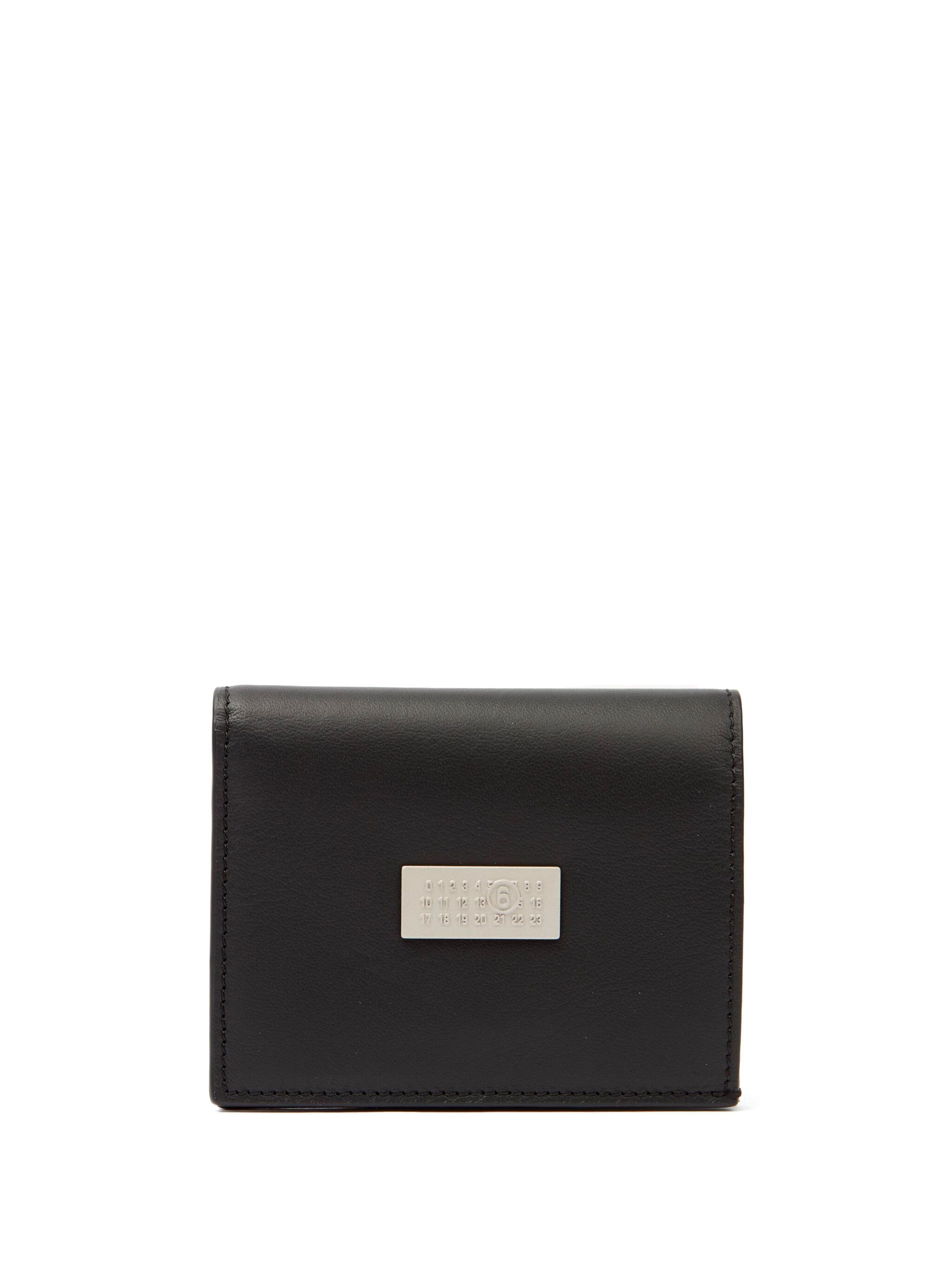 SS25---MM6 MAISON MARGIELA---SA5UI0015P7258T8013.JPG