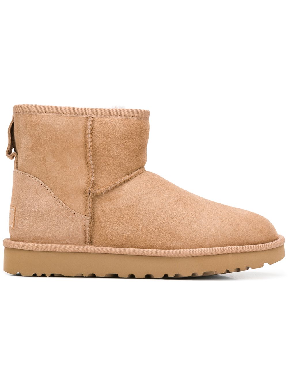 UGG
앵클 부츠