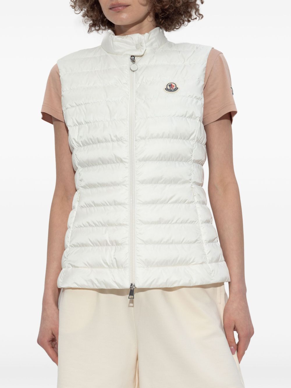 PE25---MONCLER---1A00067597YF034_1_P.JPG
