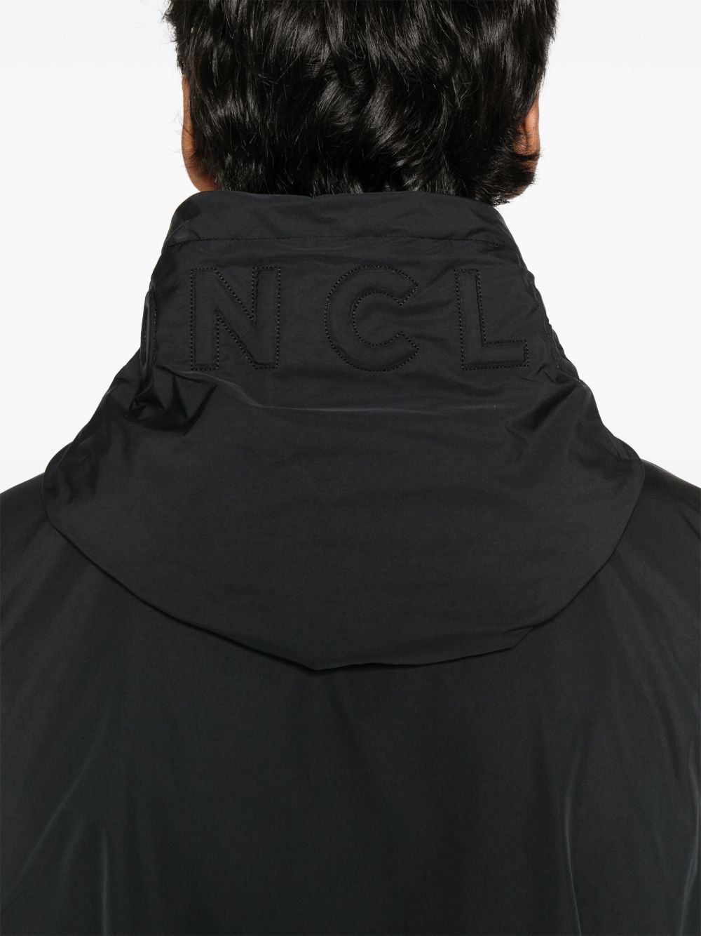 PE25---MONCLER---1A0012059876999_1_P.JPG