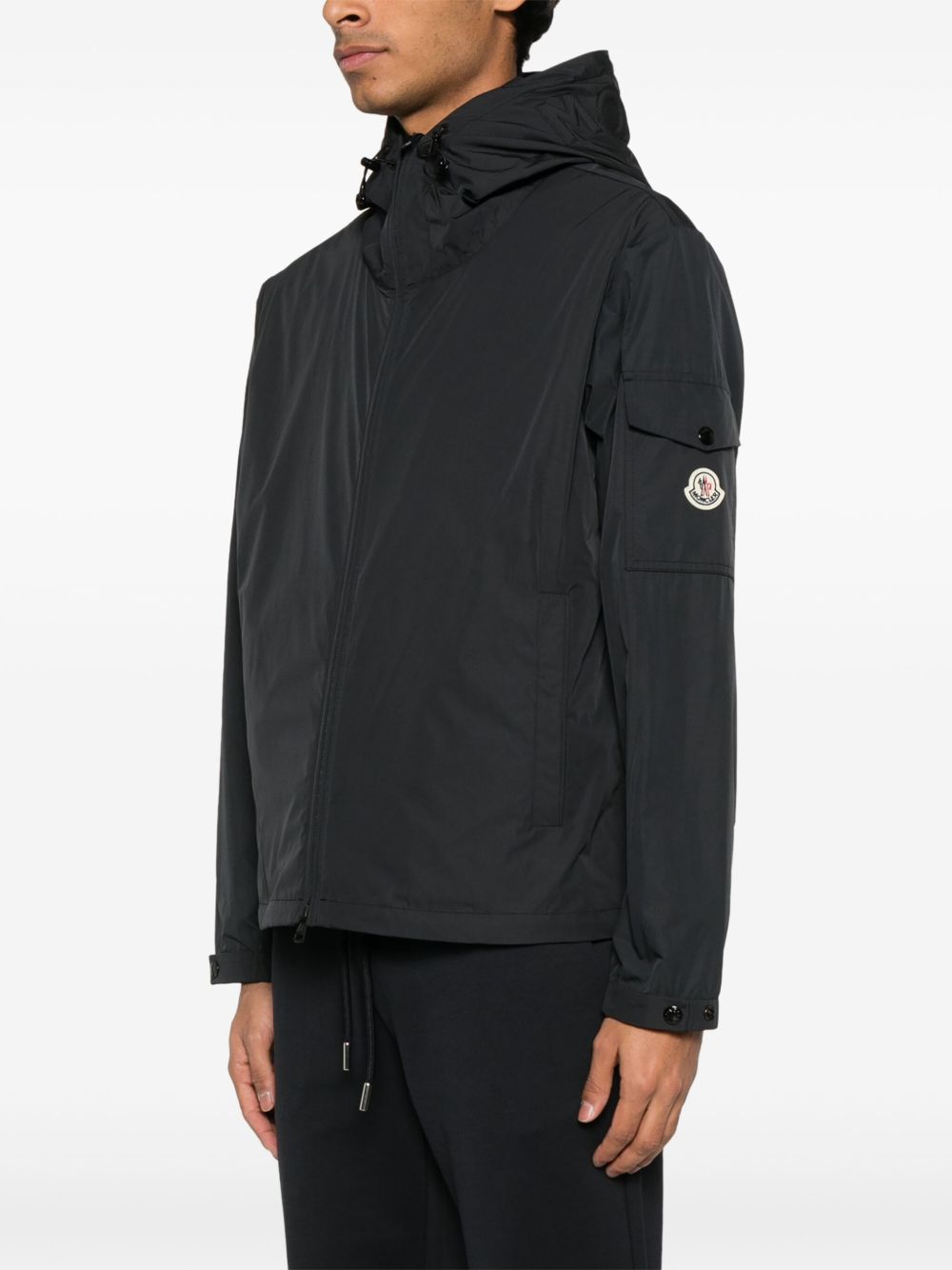 PE25---MONCLER---1A0012059876999_3_P.JPG