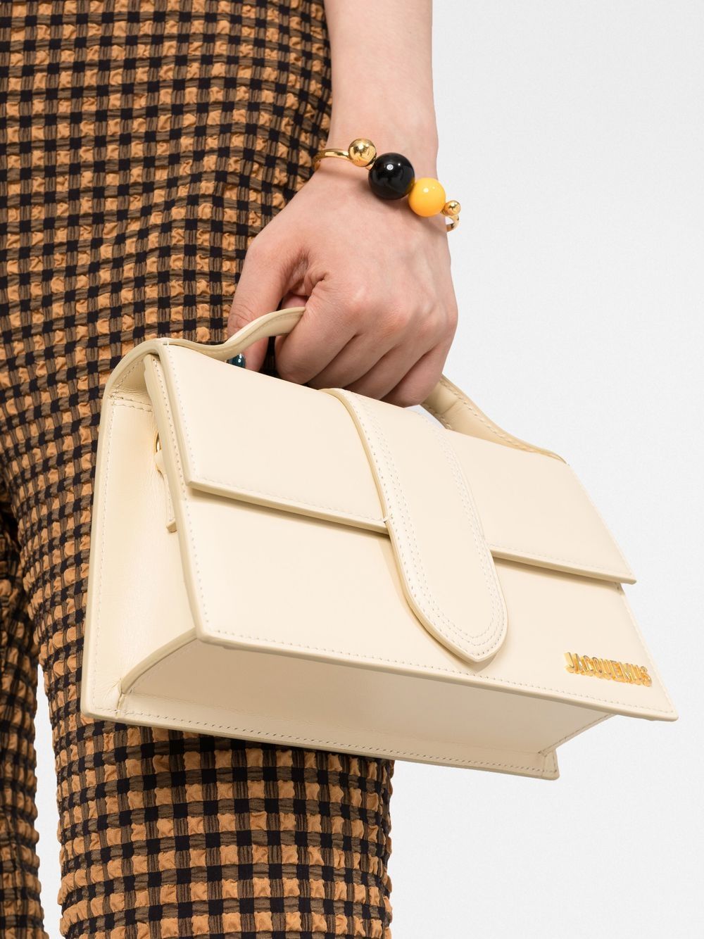 PE25---JACQUEMUS---213BA0073060120_3_P.JPG