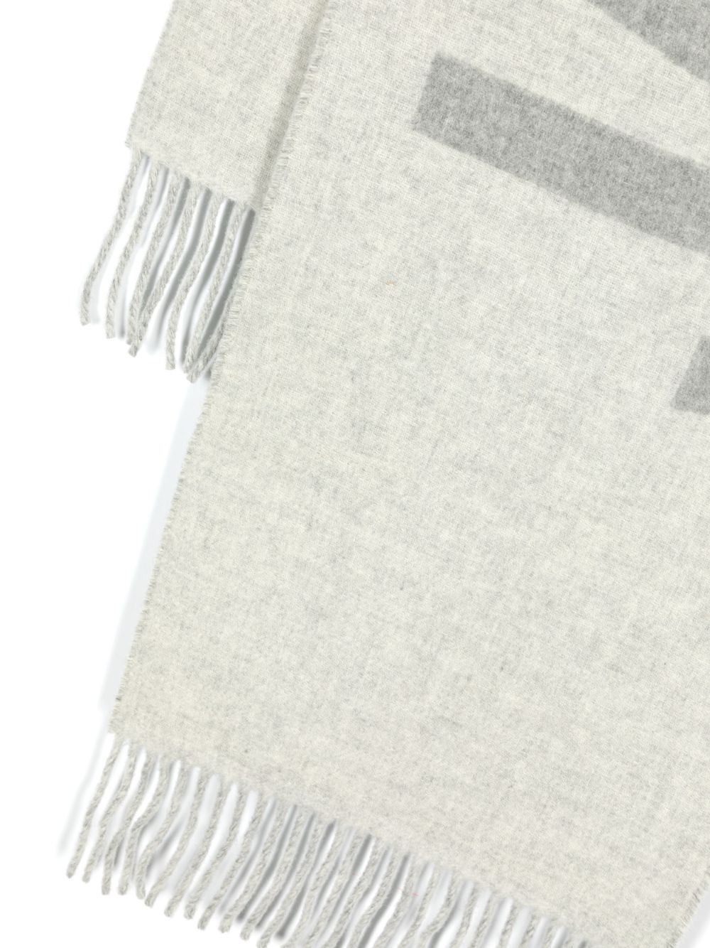 PE25---JACQUEMUS---226AC4355007950_2_P.JPG