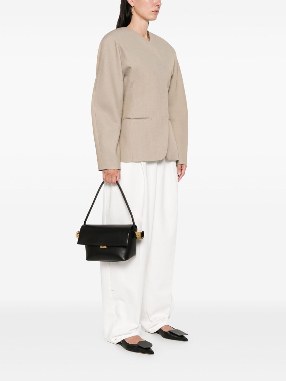 PE25---JACQUEMUS---243BA3833171990_4_P.JPG