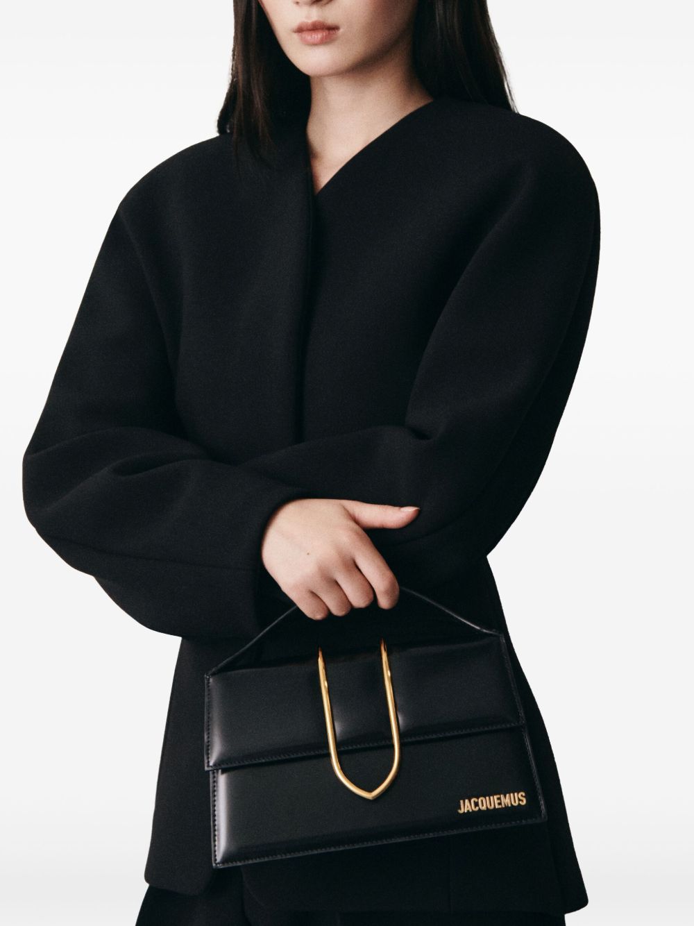 PE25---JACQUEMUS---243BA4063128990_3_P.JPG