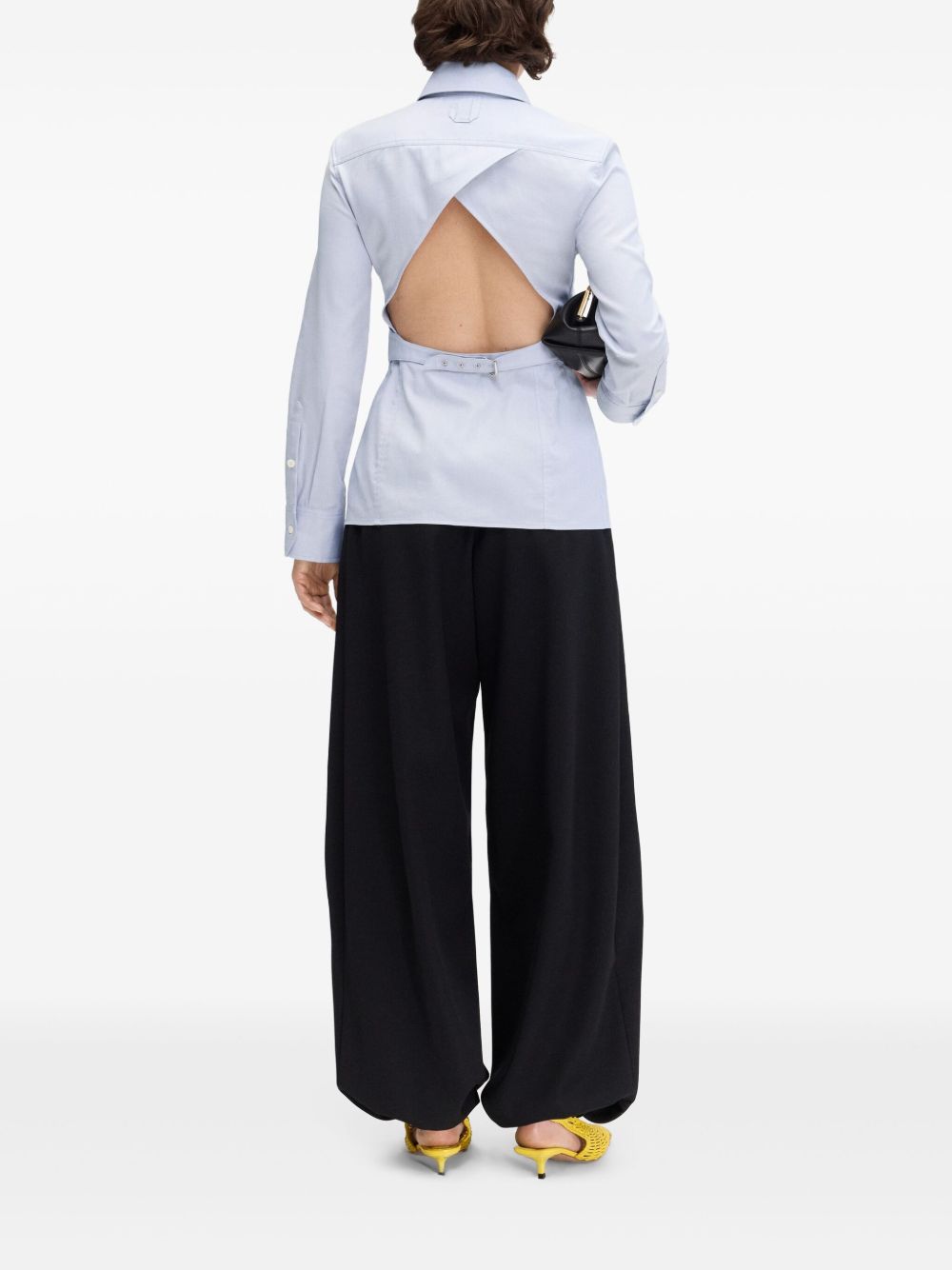 PE25---JACQUEMUS---243SH0641726910_3_P.JPG