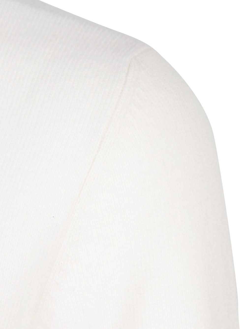 AI24---ALLUDE---2451110140_4_P.JPG