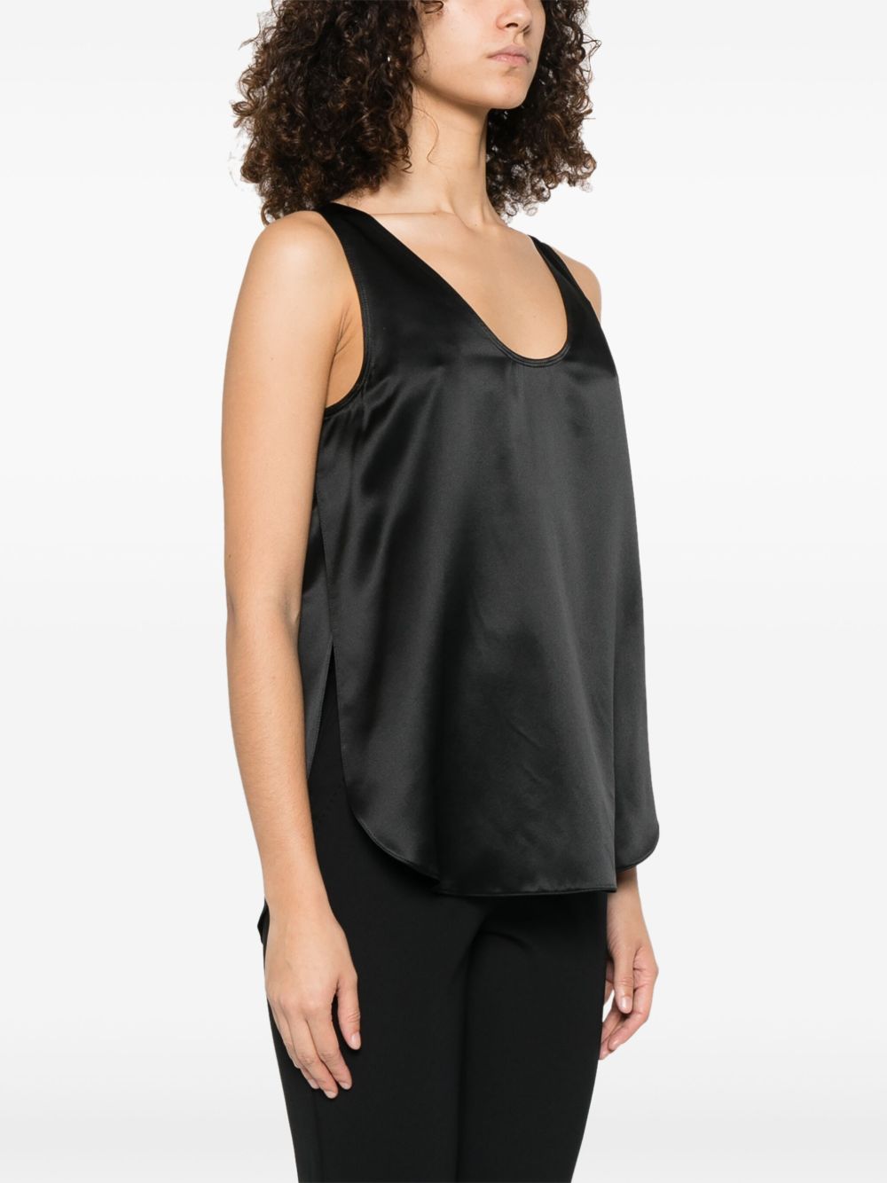PE25---MAX MARA PURE---2511161018600133005_4_P.JPG