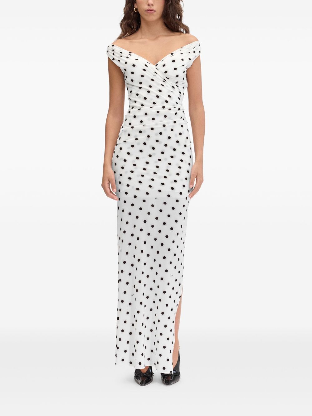 PE25---JACQUEMUS---251DR23717809BT_1_P.JPG