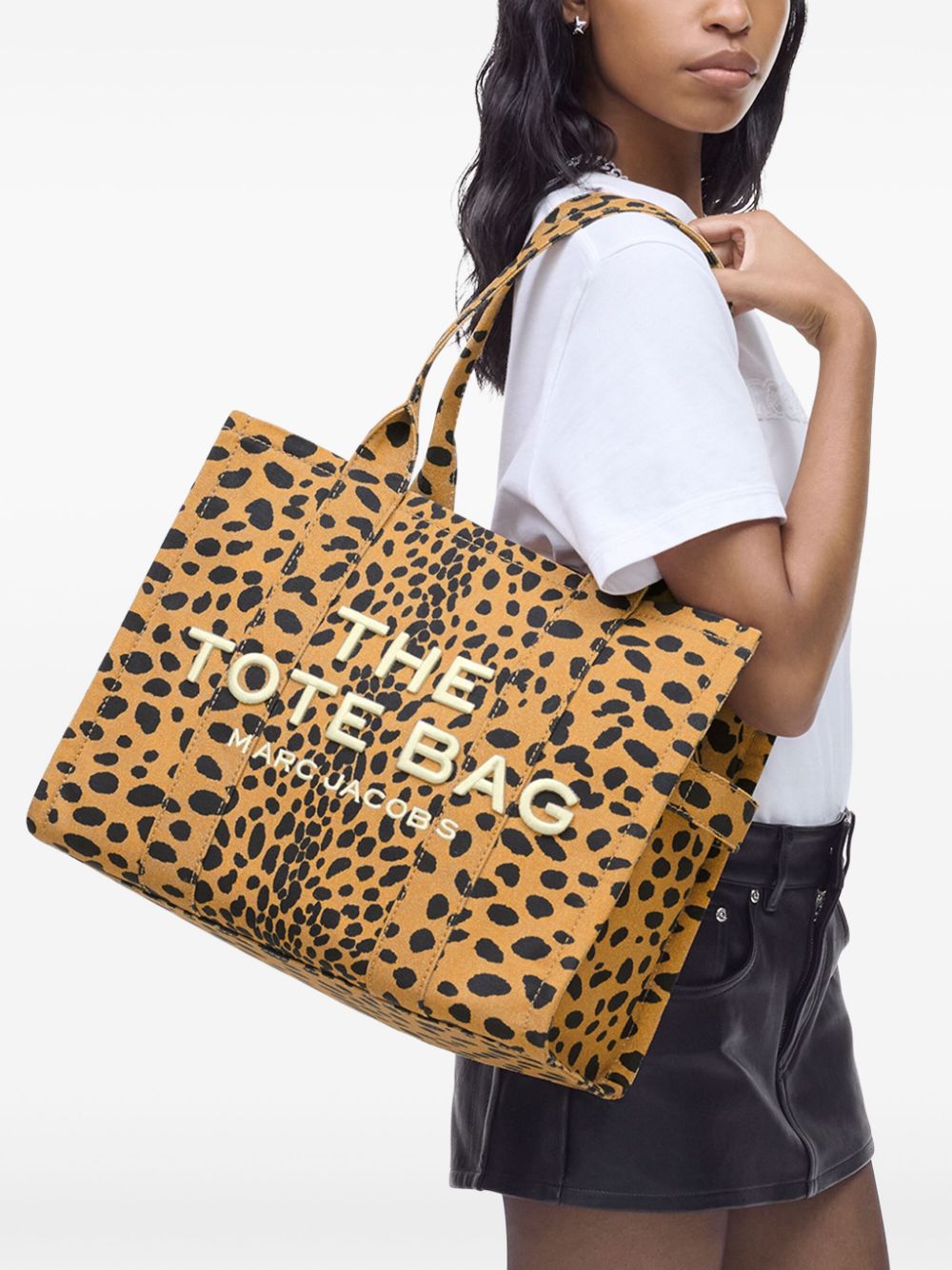 PE25---MARC JACOBS---2R4HTT030H03002_2_P.JPG