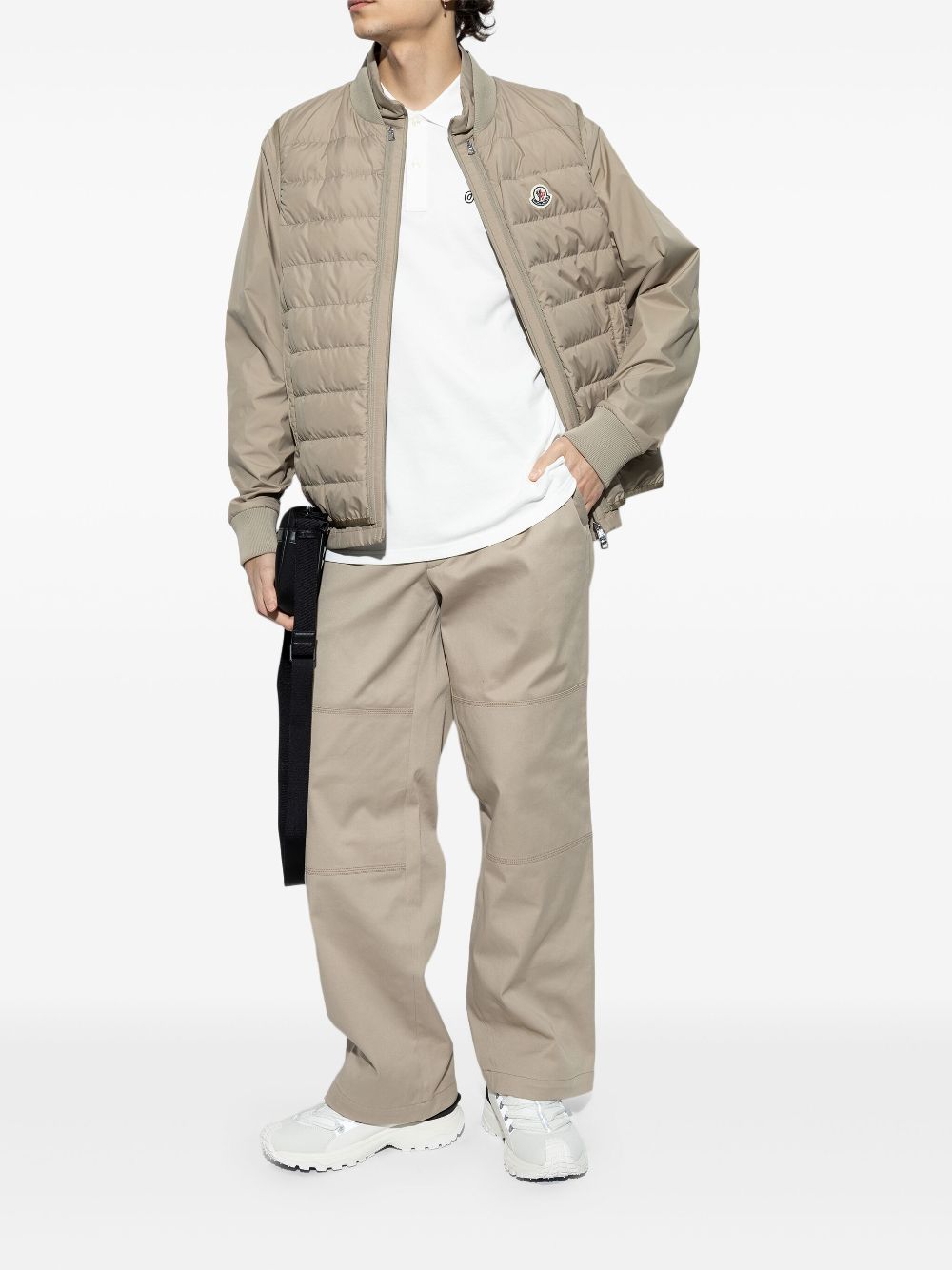 PE25---MONCLER---4M00160M3457001_1_P.JPG