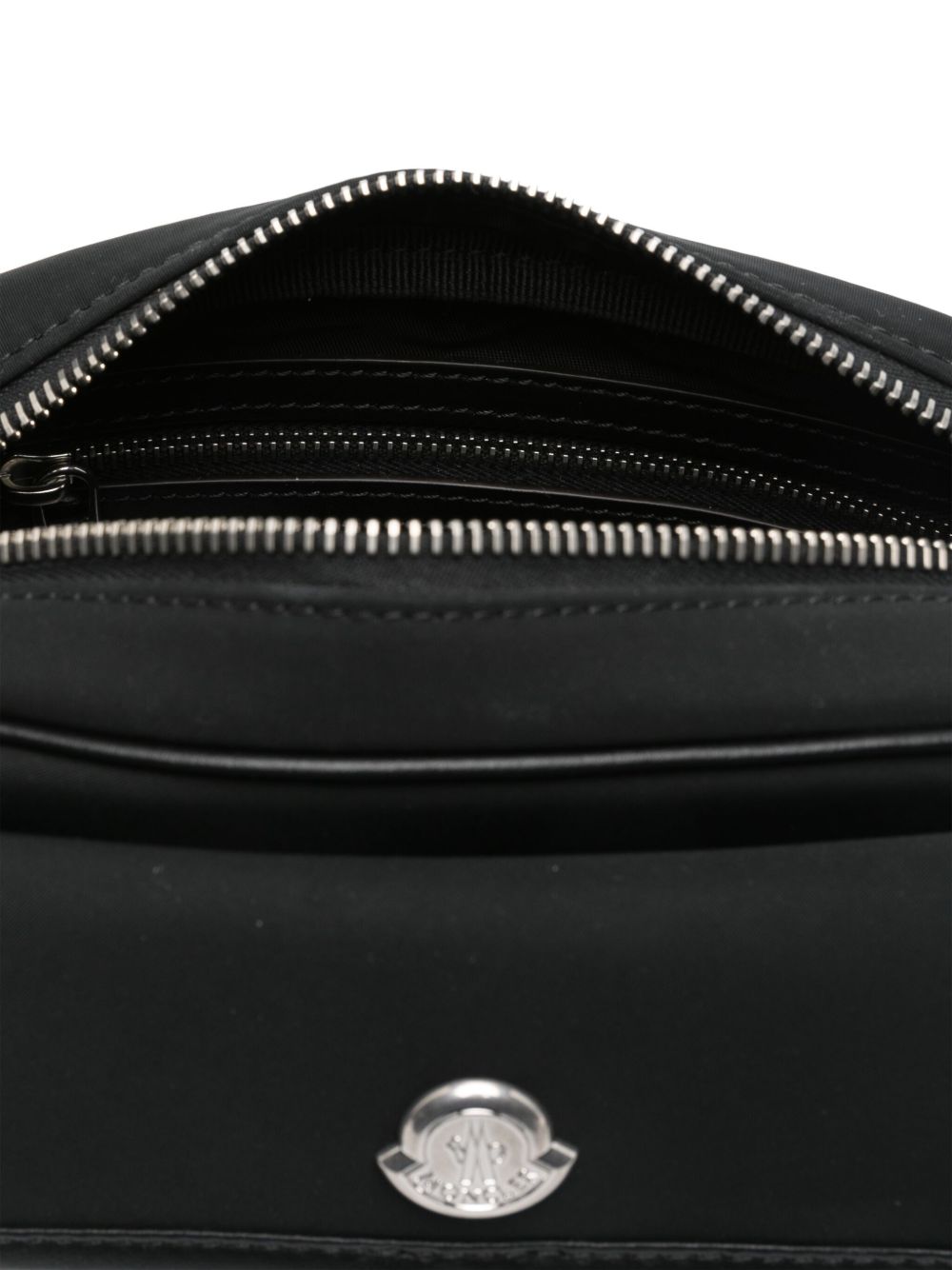 PE25---MONCLER---5L00001M3873999_2_P.JPG