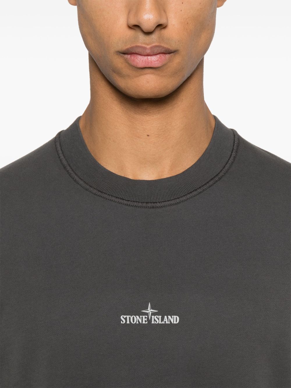 PE25---STONE ISLAND---6100665S0083V0065_2_P.JPG
