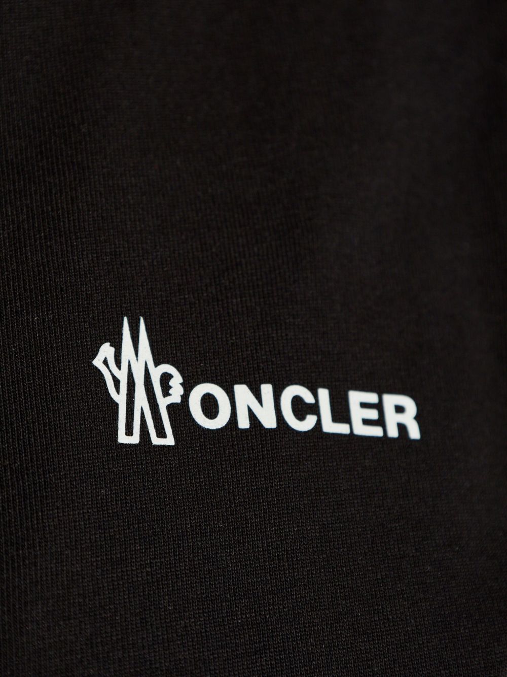 PE25---MONCLER GRENOBLE---8C0000983927999_2_P.JPG