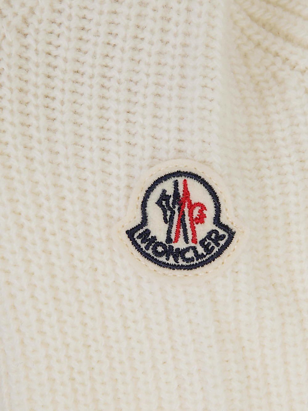 AI24---MONCLER ENFANT---9B00004M1241035_2_P.JPG
