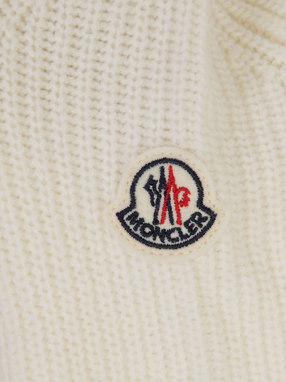 AI24---MONCLER ENFANT---9B00004M1241035_5_P.JPG