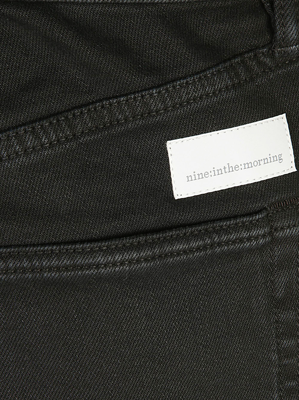 AI24---NINE INTHE MORNING---9FW24THR01S06NERO_2_P.JPG