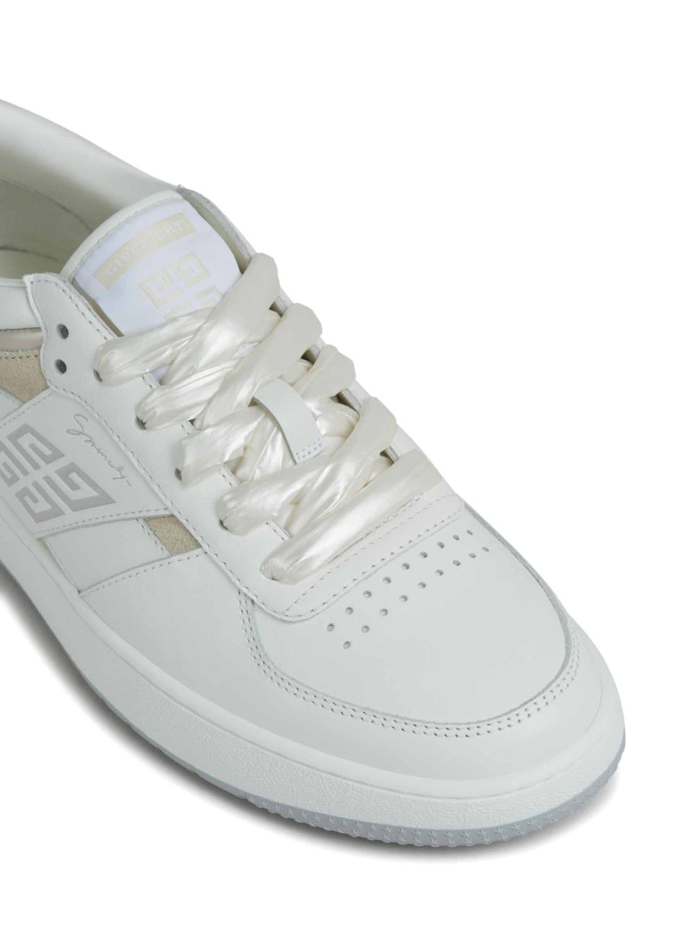 PE25---GIVENCHY---BE004CE2BX118_2_P.JPG