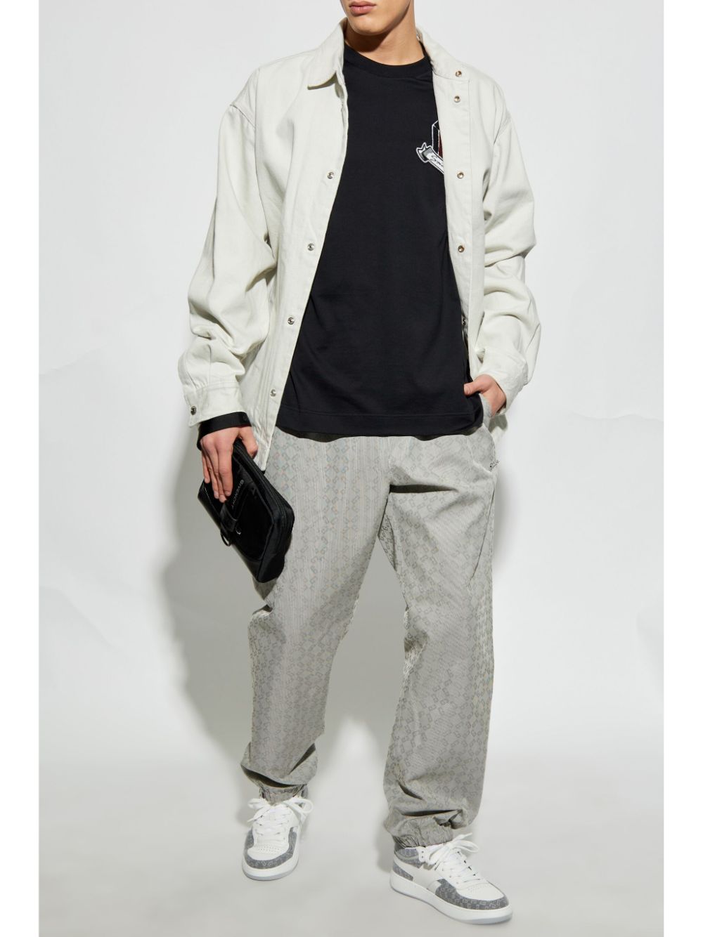 PE25---GIVENCHY---BM51D315U8004_4_P.JPG