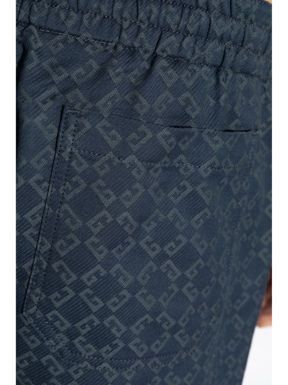 PE25---GIVENCHY---BM51J75YCC063_1_P.JPG