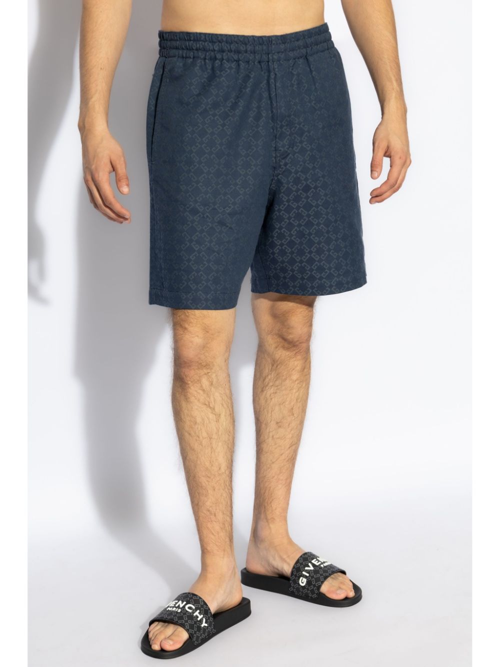 PE25---GIVENCHY---BM51J75YCC063_3_P.JPG