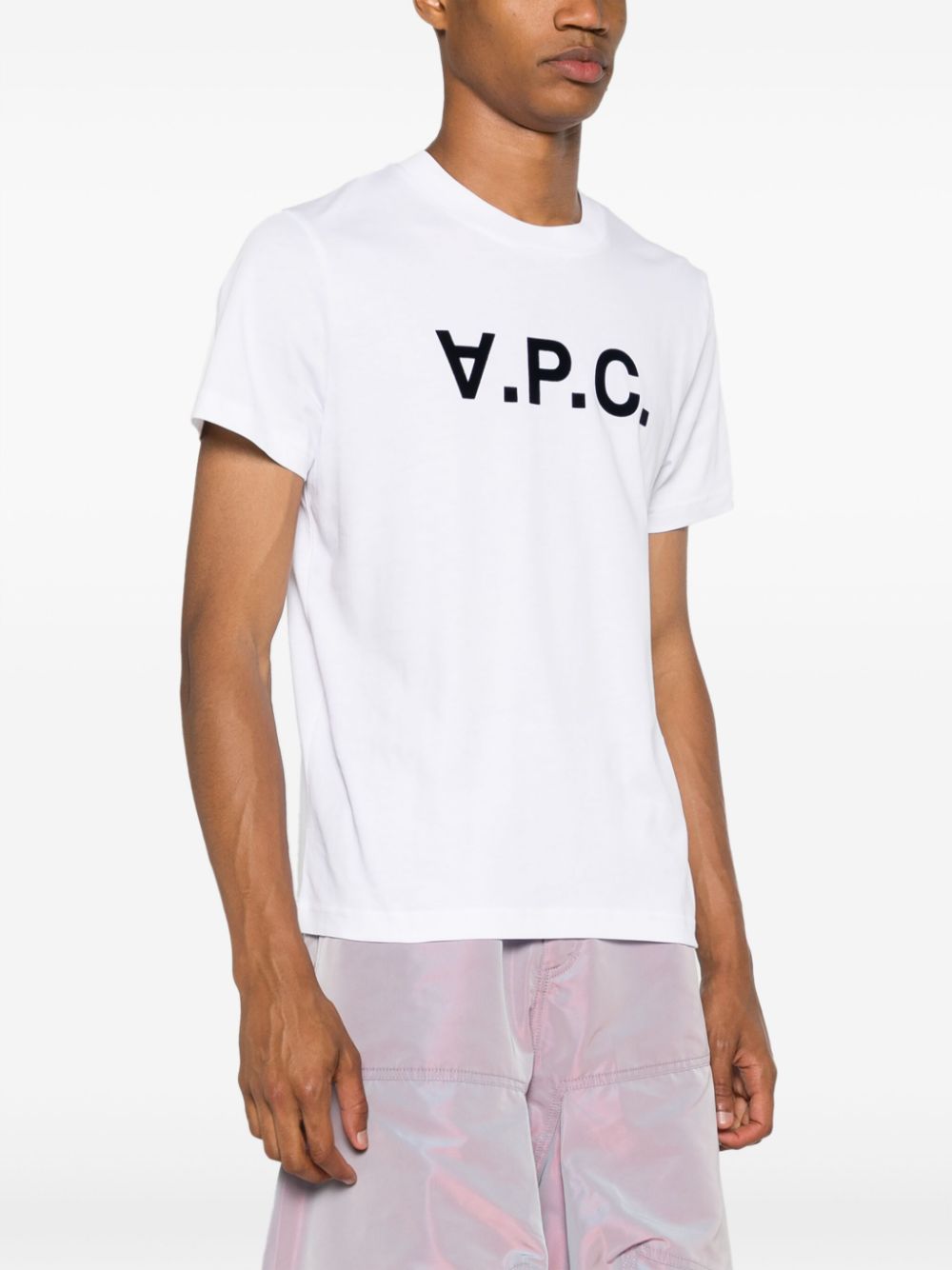 PE25---APC---COHBMM26384UTAE_3_P.JPG
