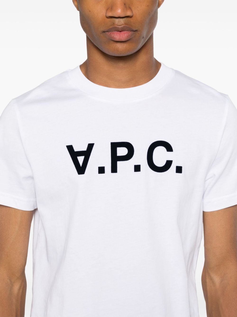 PE25---APC---COHBMM26384UTAE_5_P.JPG