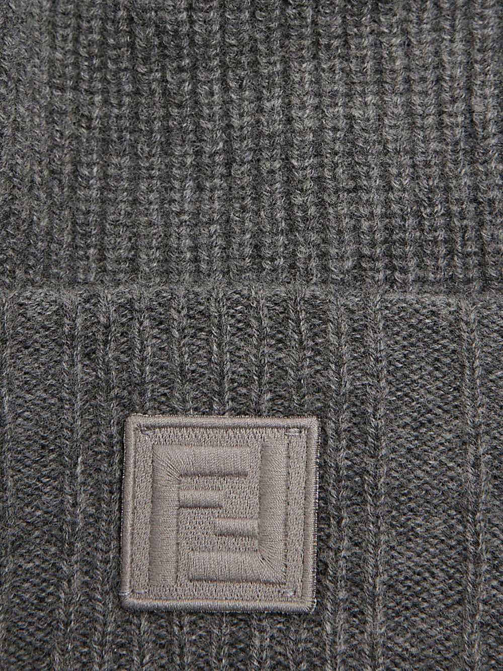AI24---fendi---FXQ352ASMMF0QZ0_2_P.JPG