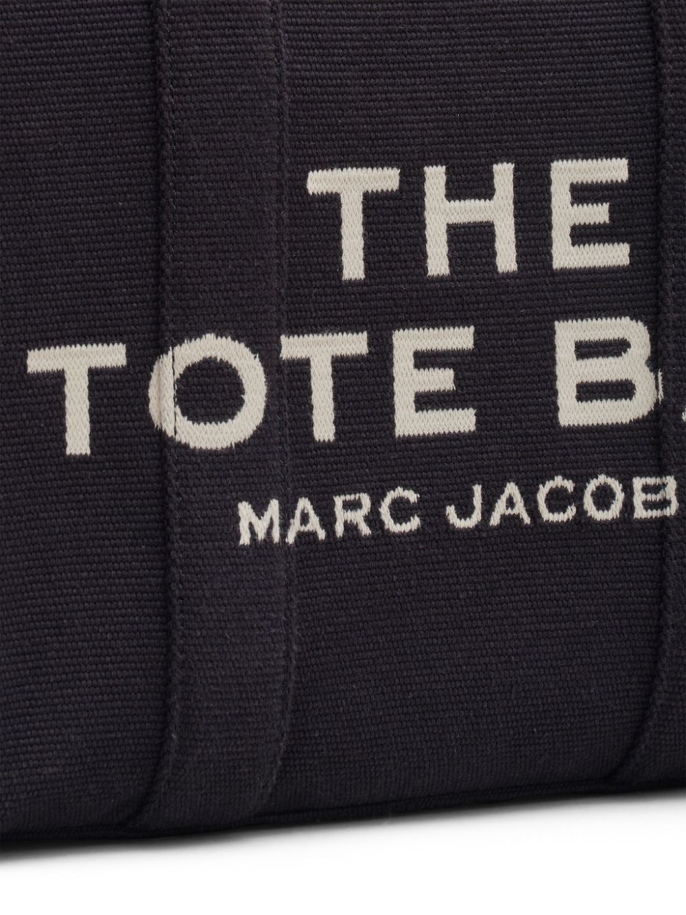 PE25---MARC JACOBS---M0017027001_1_P.JPG