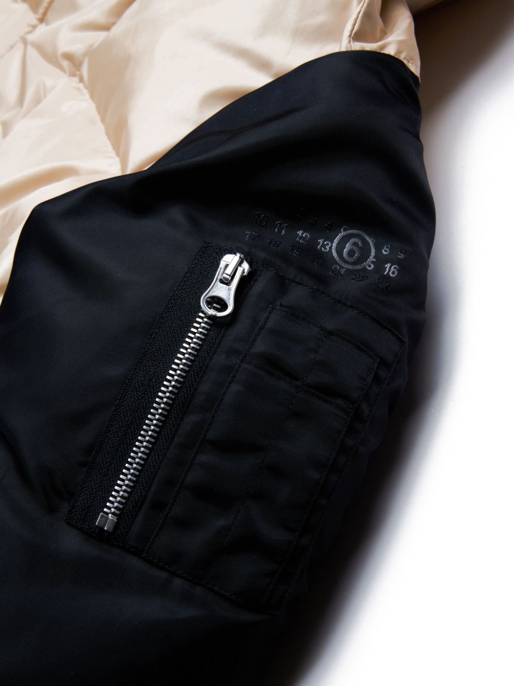 AI24---MM6 MAISON MARGIELA KIDS---M60614MM03AM6C23_2_P.JPG