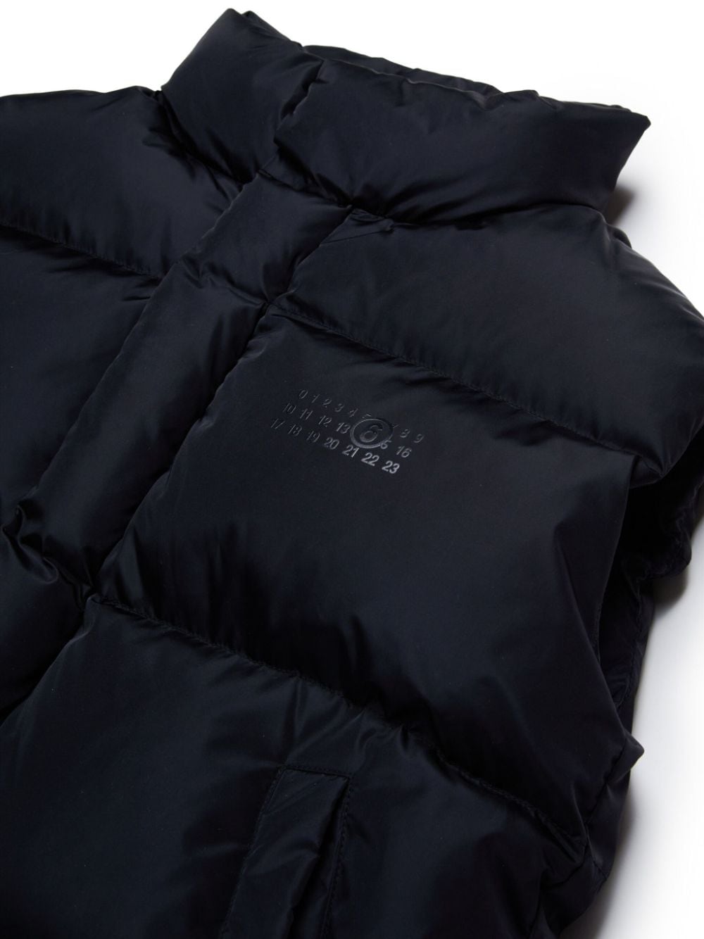 AI24---MM6 MAISON MARGIELA KIDS---M60621MM001M6900_3_P.JPG