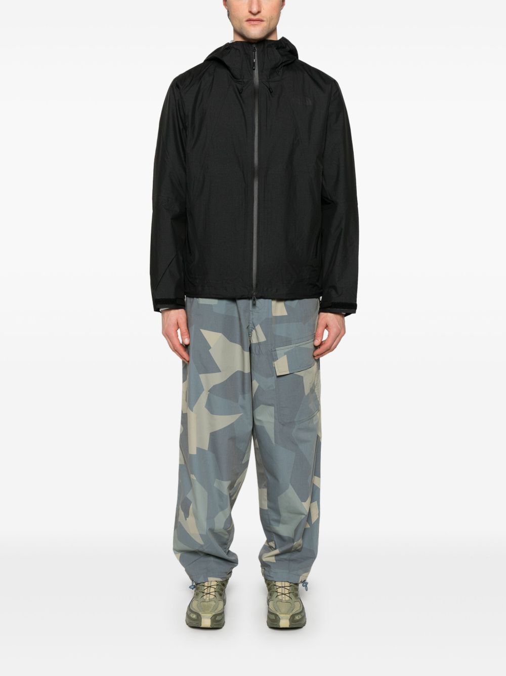 PE25---THE NORTH FACE---NF0A8B5FJK31BLACK_4_P.JPG
