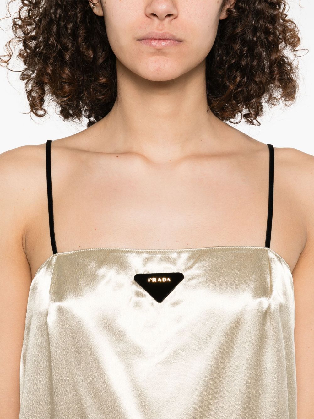 PE25---PRADA---P3O45CSOOO15ZCF0F24_1_P.JPG