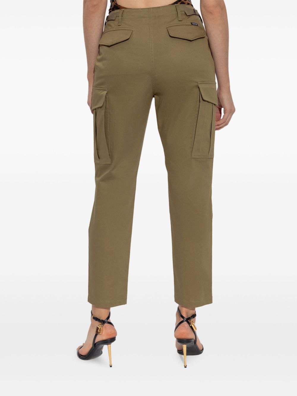 PE25---TOM FORD---PAW599FAX1215FG510_3_P.JPG