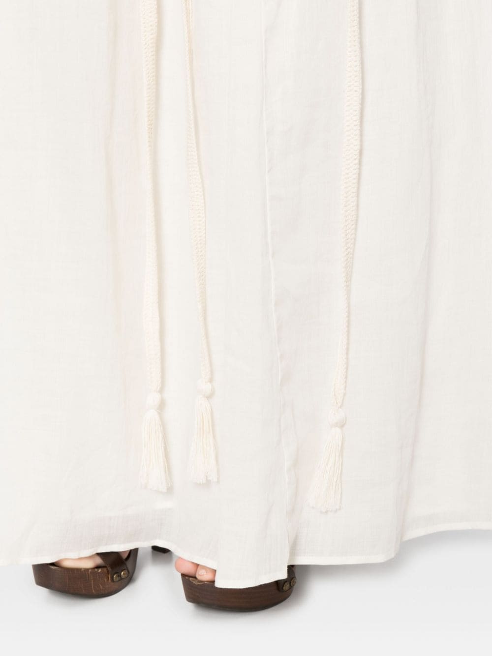 AI24---ULLA JOHNSON---PF240300PRI_4_P.JPG