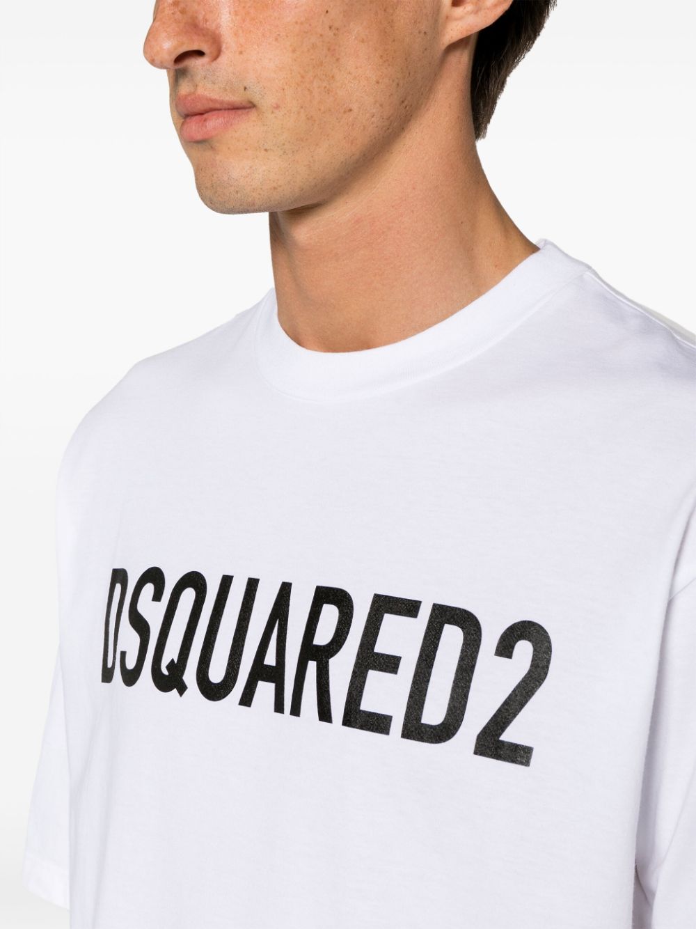 AI24---DSQUARED---S74GD1197D20004100_1_P.JPG