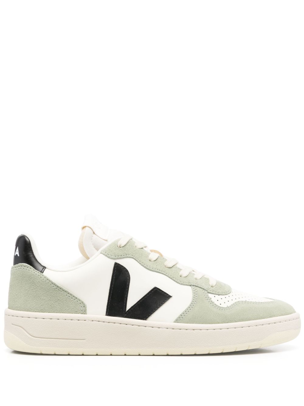 VEJA
스니커즈 V10