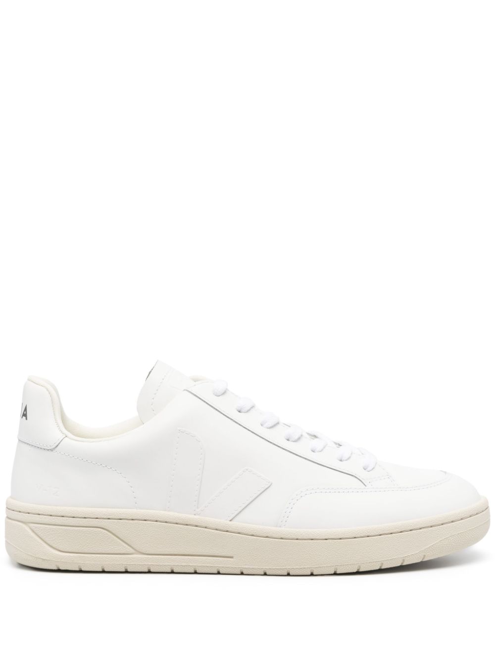 PE25---VEJA---XDM0202297BEW_1_P.JPG
