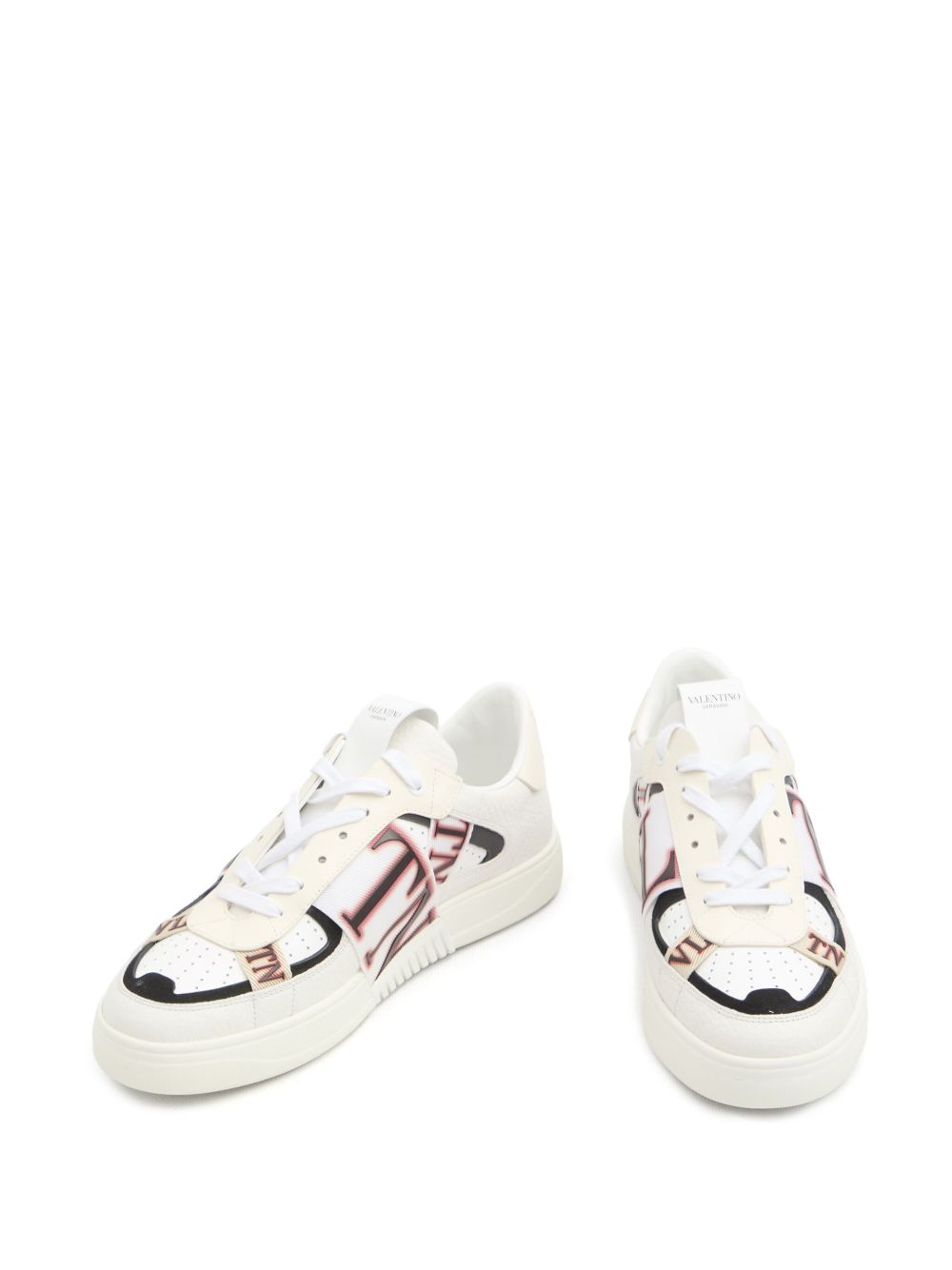 PE25---VALENTINO GARAVANI---YS0C58YAYRFQ_2_P.JPG