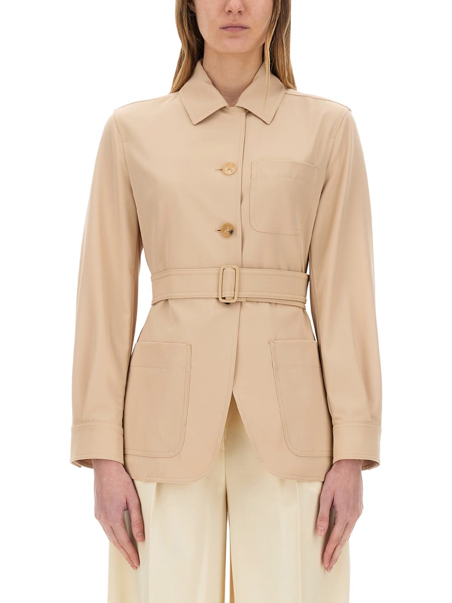 1117999.JPEG