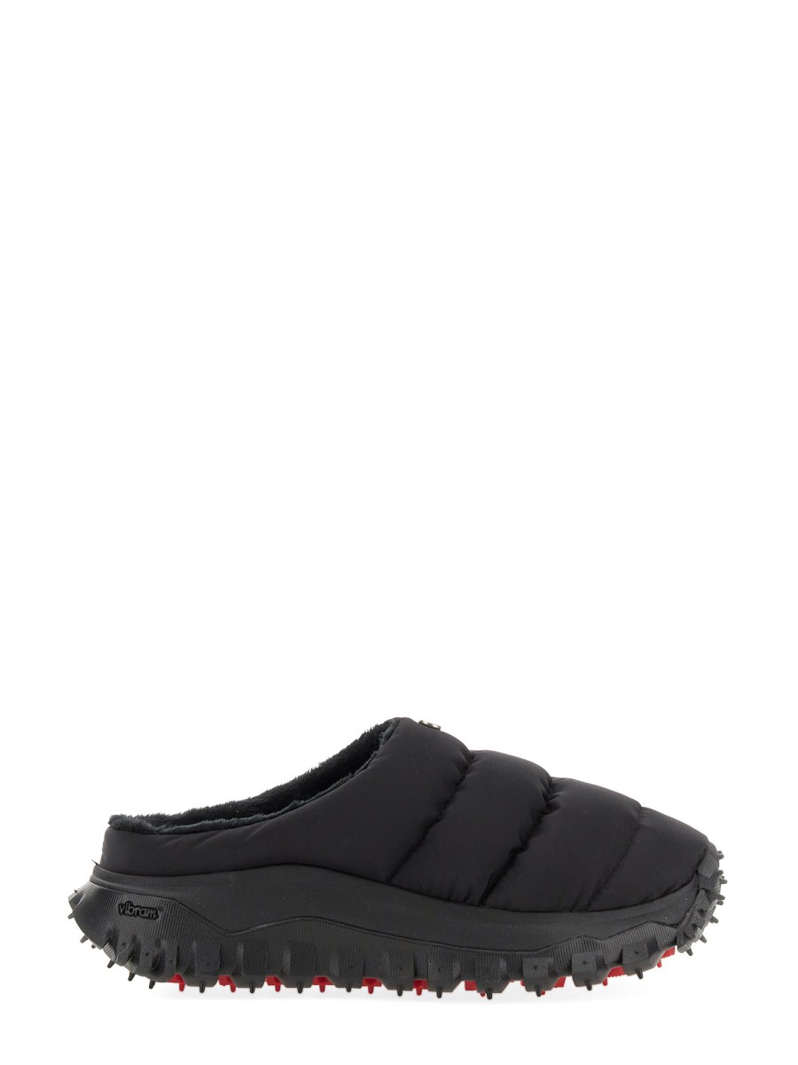 사보 TRAILGRIP APRES 6 MONCLER 1017 ALYX 9SM